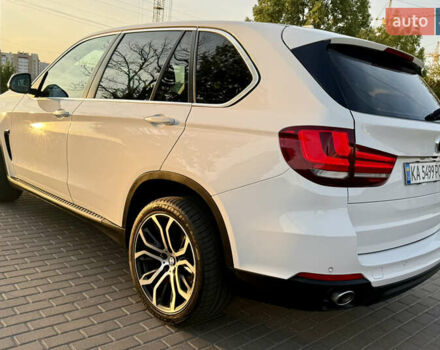 Белый БМВ Х5, объемом двигателя 2 л и пробегом 211 тыс. км за 24990 $, фото 4 на Automoto.ua