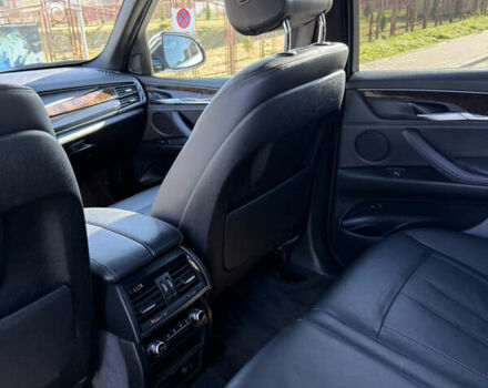 Белый БМВ Х5, объемом двигателя 2.98 л и пробегом 106 тыс. км за 28000 $, фото 10 на Automoto.ua