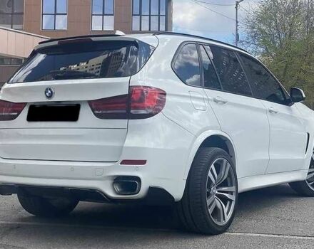 Белый БМВ Х5, объемом двигателя 2 л и пробегом 65 тыс. км за 21000 $, фото 5 на Automoto.ua