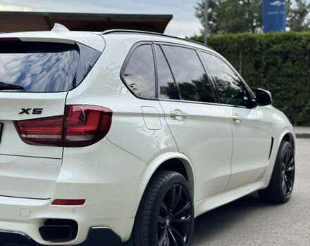 Белый БМВ Х5, объемом двигателя 2.98 л и пробегом 84 тыс. км за 31000 $, фото 5 на Automoto.ua