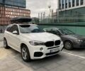 Белый БМВ Х5, объемом двигателя 3 л и пробегом 150 тыс. км за 41000 $, фото 2 на Automoto.ua