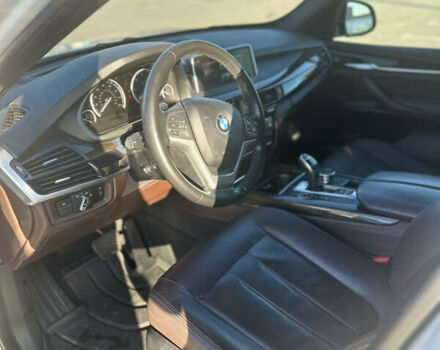 Белый БМВ Х5, объемом двигателя 2.99 л и пробегом 150 тыс. км за 39999 $, фото 12 на Automoto.ua