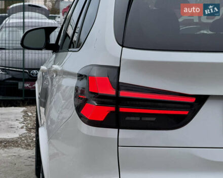 Білий БМВ Х5, об'ємом двигуна 4.39 л та пробігом 86 тис. км за 36900 $, фото 106 на Automoto.ua