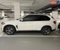 Белый БМВ Х5, объемом двигателя 3 л и пробегом 223 тыс. км за 23900 $, фото 2 на Automoto.ua