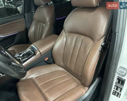 Білий БМВ Х5, об'ємом двигуна 3 л та пробігом 136 тис. км за 56000 $, фото 19 на Automoto.ua