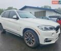 Белый БМВ Х5, объемом двигателя 2 л и пробегом 105 тыс. км за 7800 $, фото 1 на Automoto.ua