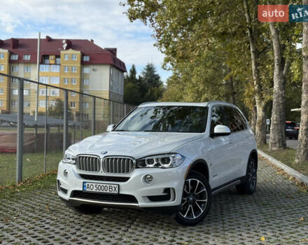 Белый БМВ Х5, объемом двигателя 2 л и пробегом 110 тыс. км за 28700 $, фото 4 на Automoto.ua
