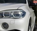 Белый БМВ Х5, объемом двигателя 3 л и пробегом 200 тыс. км за 36900 $, фото 5 на Automoto.ua