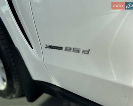 Білий БМВ Х5, об'ємом двигуна 2 л та пробігом 98 тис. км за 31990 $, фото 10 на Automoto.ua