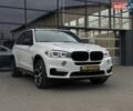 Білий БМВ Х5, об'ємом двигуна 2.99 л та пробігом 200 тис. км за 34900 $, фото 1 на Automoto.ua