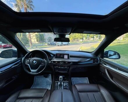 Белый БМВ Х5, объемом двигателя 3 л и пробегом 73 тыс. км за 19000 $, фото 15 на Automoto.ua