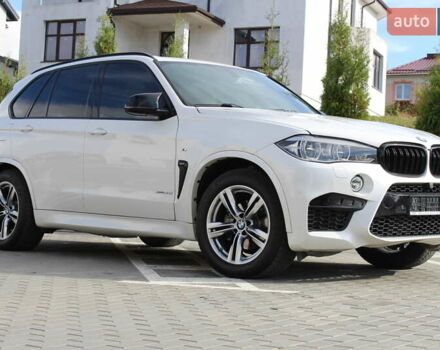 Белый БМВ Х5, объемом двигателя 3 л и пробегом 200 тыс. км за 36900 $, фото 9 на Automoto.ua