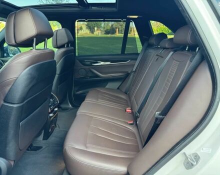 Белый БМВ Х5, объемом двигателя 3 л и пробегом 73 тыс. км за 19000 $, фото 11 на Automoto.ua