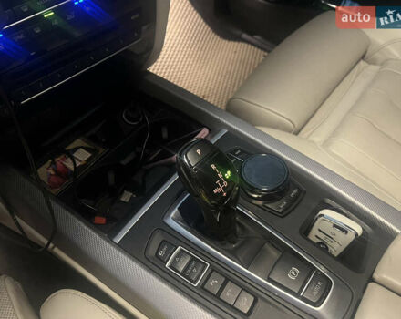 Белый БМВ Х5, объемом двигателя 3 л и пробегом 130 тыс. км за 40000 $, фото 31 на Automoto.ua