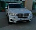 Белый БМВ Х5, объемом двигателя 3 л и пробегом 110 тыс. км за 15800 $, фото 1 на Automoto.ua