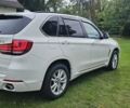 Белый БМВ Х5, объемом двигателя 2 л и пробегом 265 тыс. км за 25000 $, фото 9 на Automoto.ua