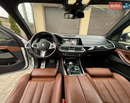 Білий БМВ Х5, об'ємом двигуна 4.39 л та пробігом 127 тис. км за 52700 $, фото 12 на Automoto.ua