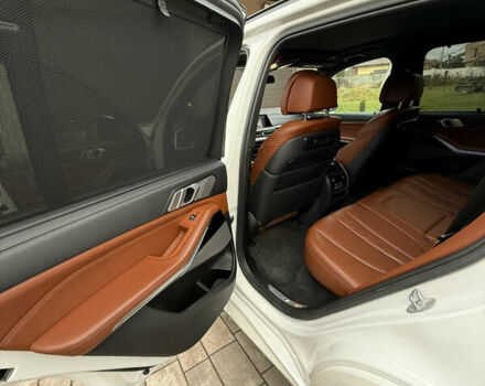 Білий БМВ Х5, об'ємом двигуна 4.39 л та пробігом 127 тис. км за 52700 $, фото 21 на Automoto.ua