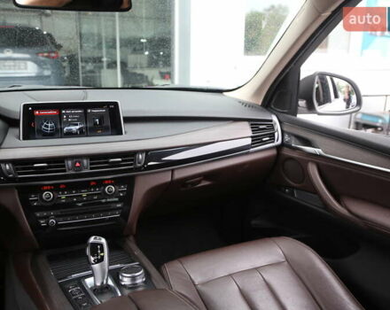 Белый БМВ Х5, объемом двигателя 2 л и пробегом 180 тыс. км за 31500 $, фото 15 на Automoto.ua