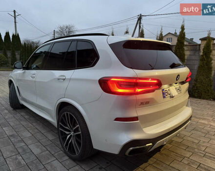 Білий БМВ Х5, об'ємом двигуна 4.39 л та пробігом 127 тис. км за 52700 $, фото 6 на Automoto.ua