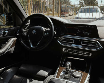 Белый БМВ Х5, объемом двигателя 3 л и пробегом 80 тыс. км за 45900 $, фото 6 на Automoto.ua