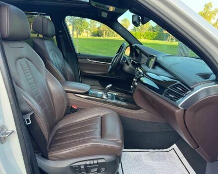 Белый БМВ Х5, объемом двигателя 3 л и пробегом 73 тыс. км за 19000 $, фото 8 на Automoto.ua