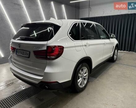 Белый БМВ Х5, объемом двигателя 2 л и пробегом 184 тыс. км за 25500 $, фото 4 на Automoto.ua