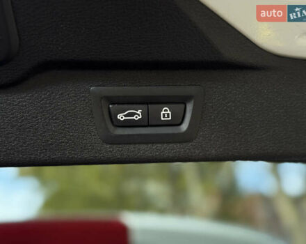 Белый БМВ Х5, объемом двигателя 2 л и пробегом 110 тыс. км за 28700 $, фото 35 на Automoto.ua