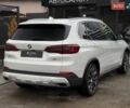 Белый БМВ Х5, объемом двигателя 3 л и пробегом 94 тыс. км за 49999 $, фото 5 на Automoto.ua