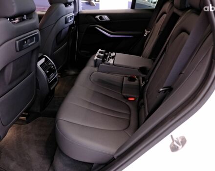 Белый БМВ Х5, объемом двигателя 3 л и пробегом 81 тыс. км за 45900 $, фото 7 на Automoto.ua