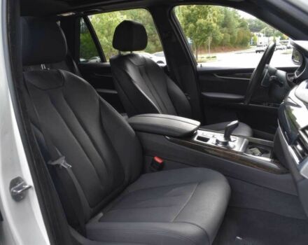 Білий БМВ Х5, об'ємом двигуна 3 л та пробігом 39 тис. км за 20000 $, фото 7 на Automoto.ua