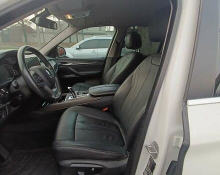 Белый БМВ Х5, объемом двигателя 2 л и пробегом 112 тыс. км за 25500 $, фото 8 на Automoto.ua