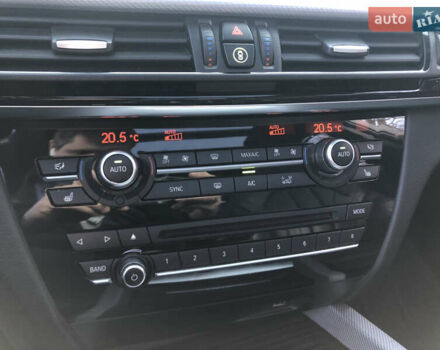 Белый БМВ Х5, объемом двигателя 4.4 л и пробегом 40 тыс. км за 39999 $, фото 14 на Automoto.ua