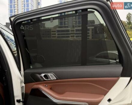 Белый БМВ Х5, объемом двигателя 3 л и пробегом 94 тыс. км за 49999 $, фото 25 на Automoto.ua