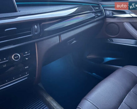 Белый БМВ Х5, объемом двигателя 2.99 л и пробегом 218 тыс. км за 32900 $, фото 25 на Automoto.ua