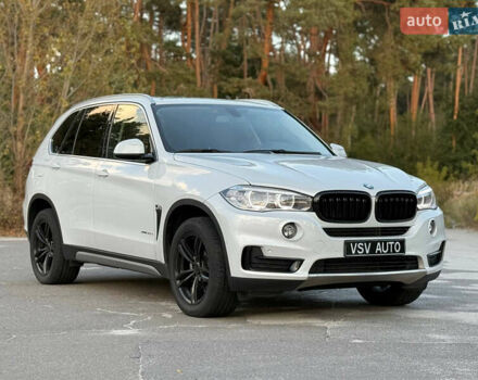 Белый БМВ Х5, объемом двигателя 3 л и пробегом 96 тыс. км за 41888 $, фото 57 на Automoto.ua
