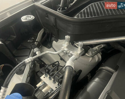 Белый БМВ Х5, объемом двигателя 3 л и пробегом 130 тыс. км за 40000 $, фото 14 на Automoto.ua