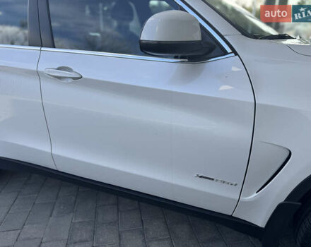 Білий БМВ Х5, об'ємом двигуна 2 л та пробігом 98 тис. км за 31990 $, фото 17 на Automoto.ua