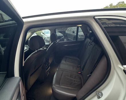 Белый БМВ Х5, объемом двигателя 2 л и пробегом 95 тыс. км за 34500 $, фото 8 на Automoto.ua