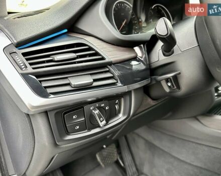 Белый БМВ Х5, объемом двигателя 2 л и пробегом 132 тыс. км за 31800 $, фото 68 на Automoto.ua