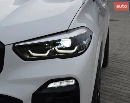 Белый БМВ Х5, объемом двигателя 3 л и пробегом 65 тыс. км за 56500 $, фото 6 на Automoto.ua