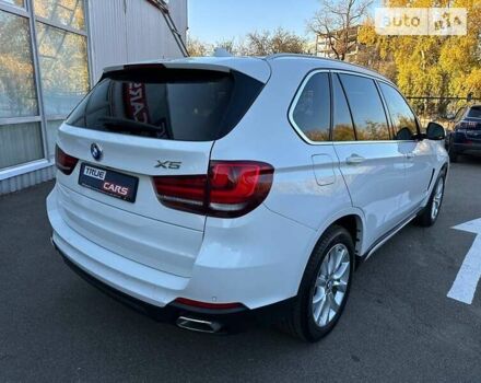 Білий БМВ Х5, об'ємом двигуна 2.98 л та пробігом 74 тис. км за 30900 $, фото 2 на Automoto.ua