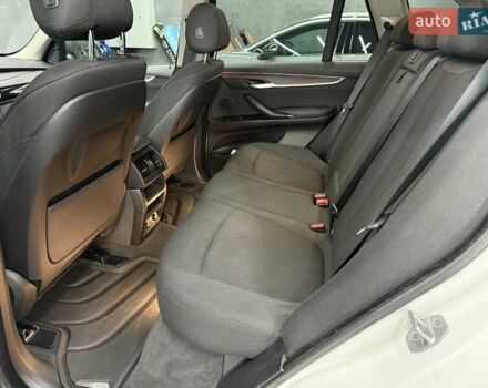 Белый БМВ Х5, объемом двигателя 2 л и пробегом 184 тыс. км за 25500 $, фото 17 на Automoto.ua