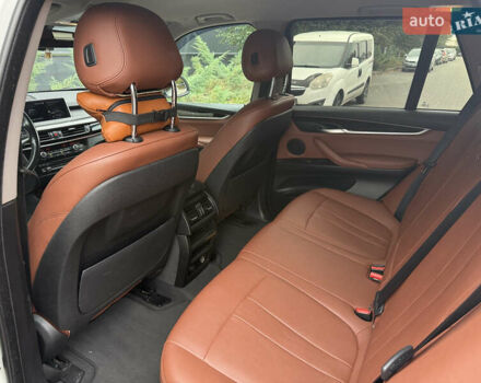 Белый БМВ Х5, объемом двигателя 2 л и пробегом 152 тыс. км за 29900 $, фото 15 на Automoto.ua