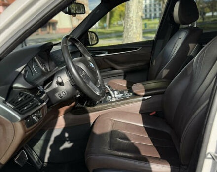 Белый БМВ Х5, объемом двигателя 2 л и пробегом 110 тыс. км за 28700 $, фото 28 на Automoto.ua