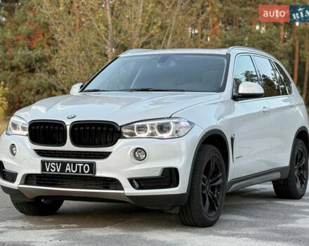 Белый БМВ Х5, объемом двигателя 3 л и пробегом 96 тыс. км за 41888 $, фото 65 на Automoto.ua