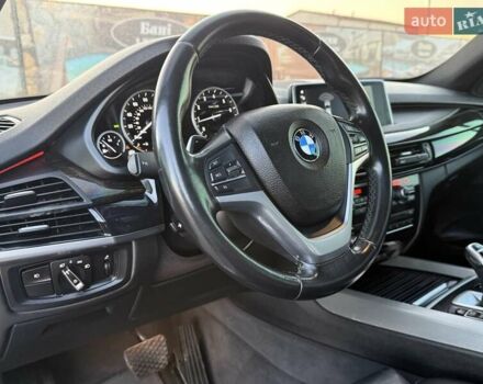 Білий БМВ Х5, об'ємом двигуна 3 л та пробігом 173 тис. км за 25500 $, фото 49 на Automoto.ua