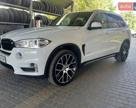 Белый БМВ Х5, объемом двигателя 3 л и пробегом 79 тыс. км за 37000 $, фото 3 на Automoto.ua