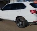 Белый БМВ Х5, объемом двигателя 2 л и пробегом 107 тыс. км за 41900 $, фото 1 на Automoto.ua