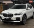 Белый БМВ Х5, объемом двигателя 3 л и пробегом 94 тыс. км за 49999 $, фото 1 на Automoto.ua
